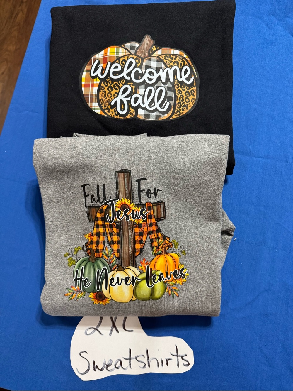 Welcome Fall Graphic Sweatshirt - Black